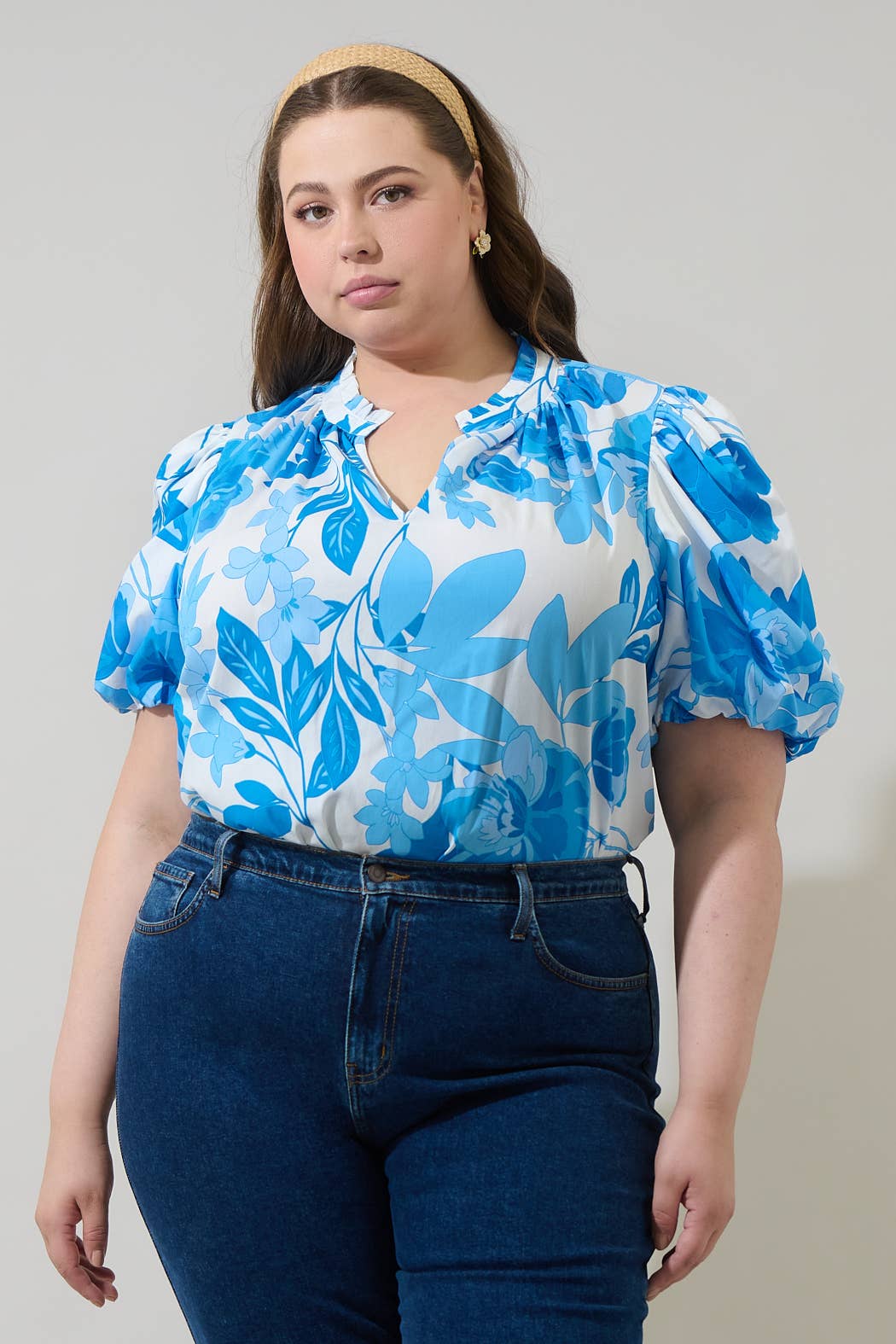 Blue & white floral print blouse