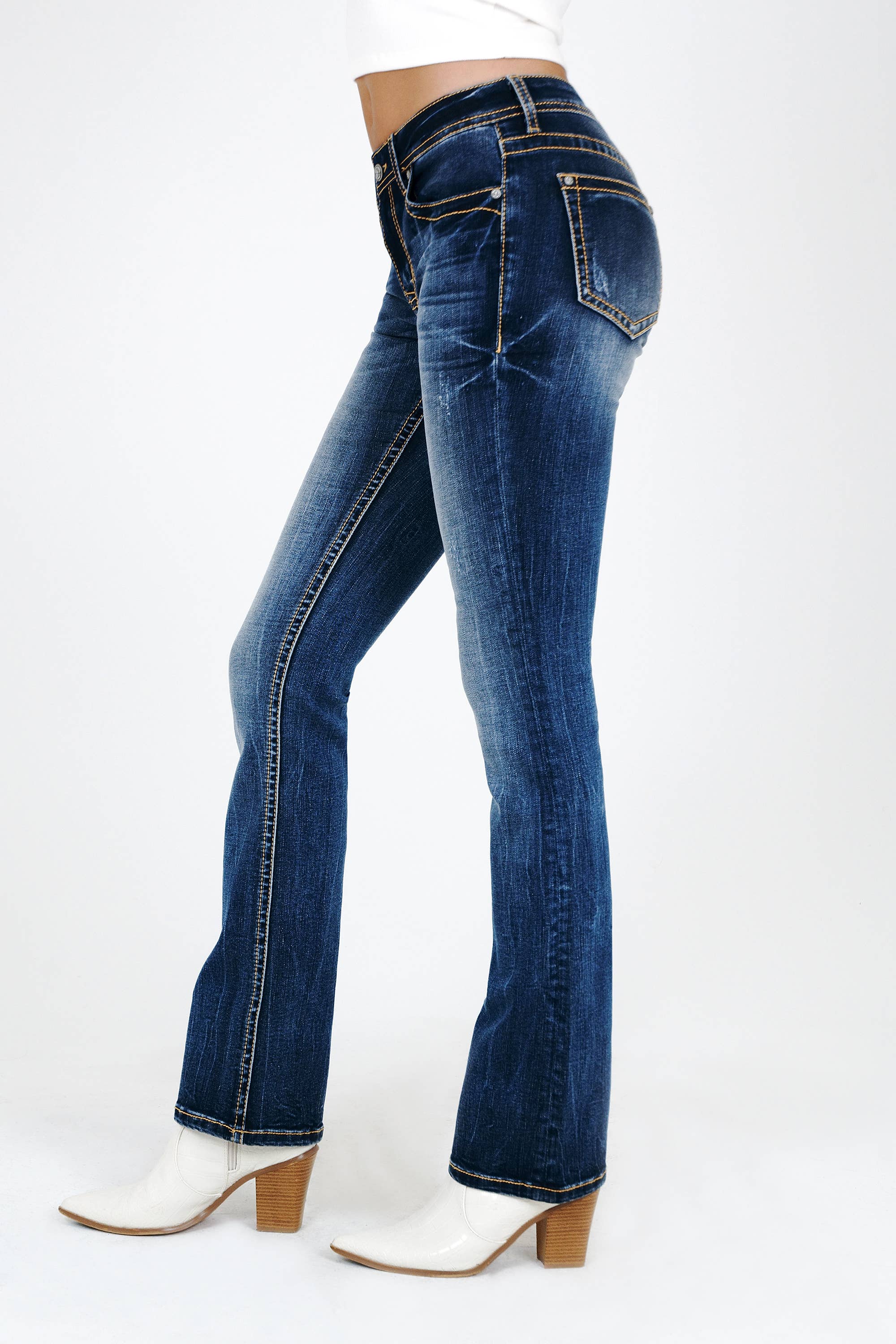 Grace in LA  mid-rise boot cut jeans