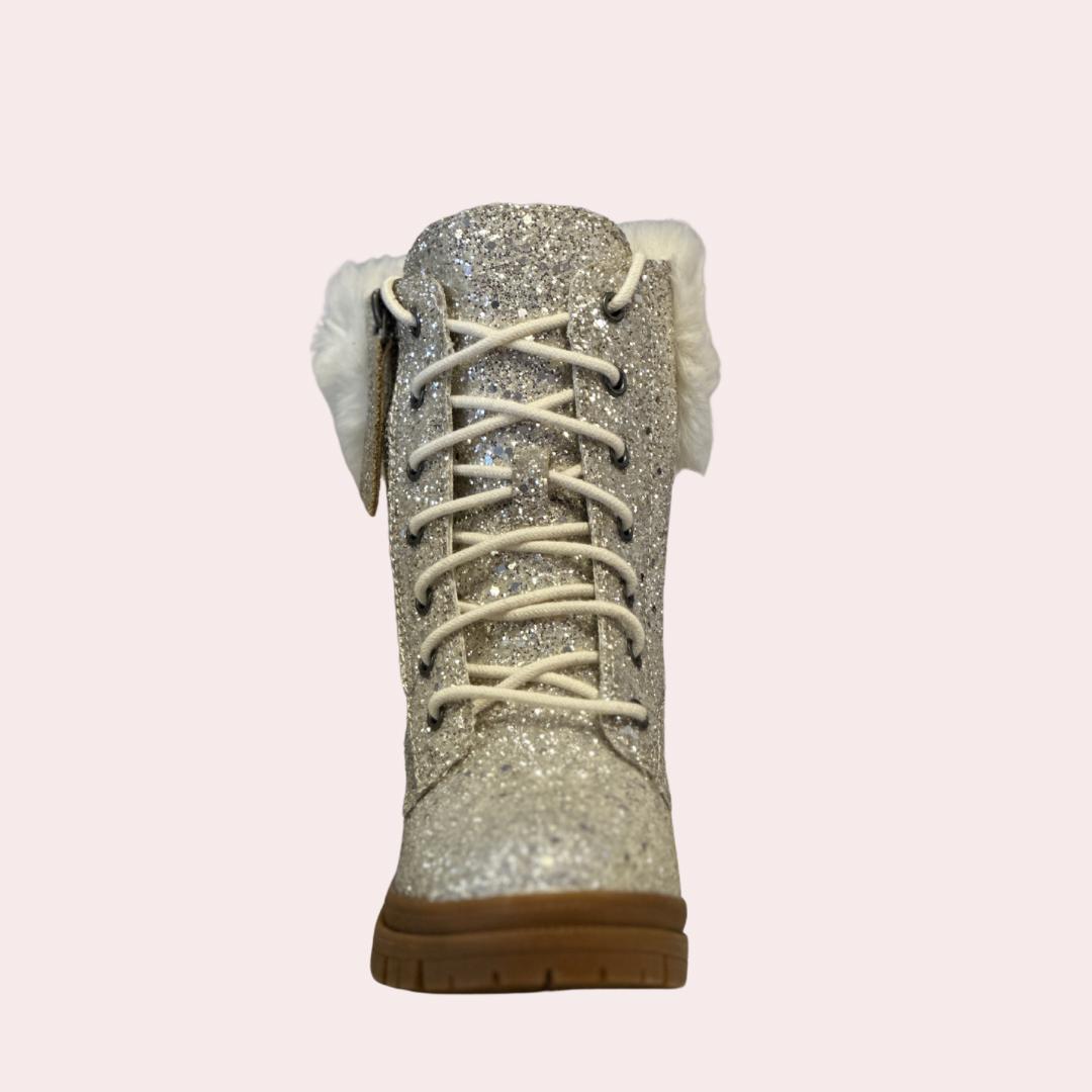 Cream boot with faux fur detail
